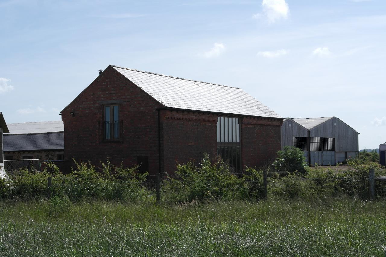 Handley Barn Silverstone Extérieur photo